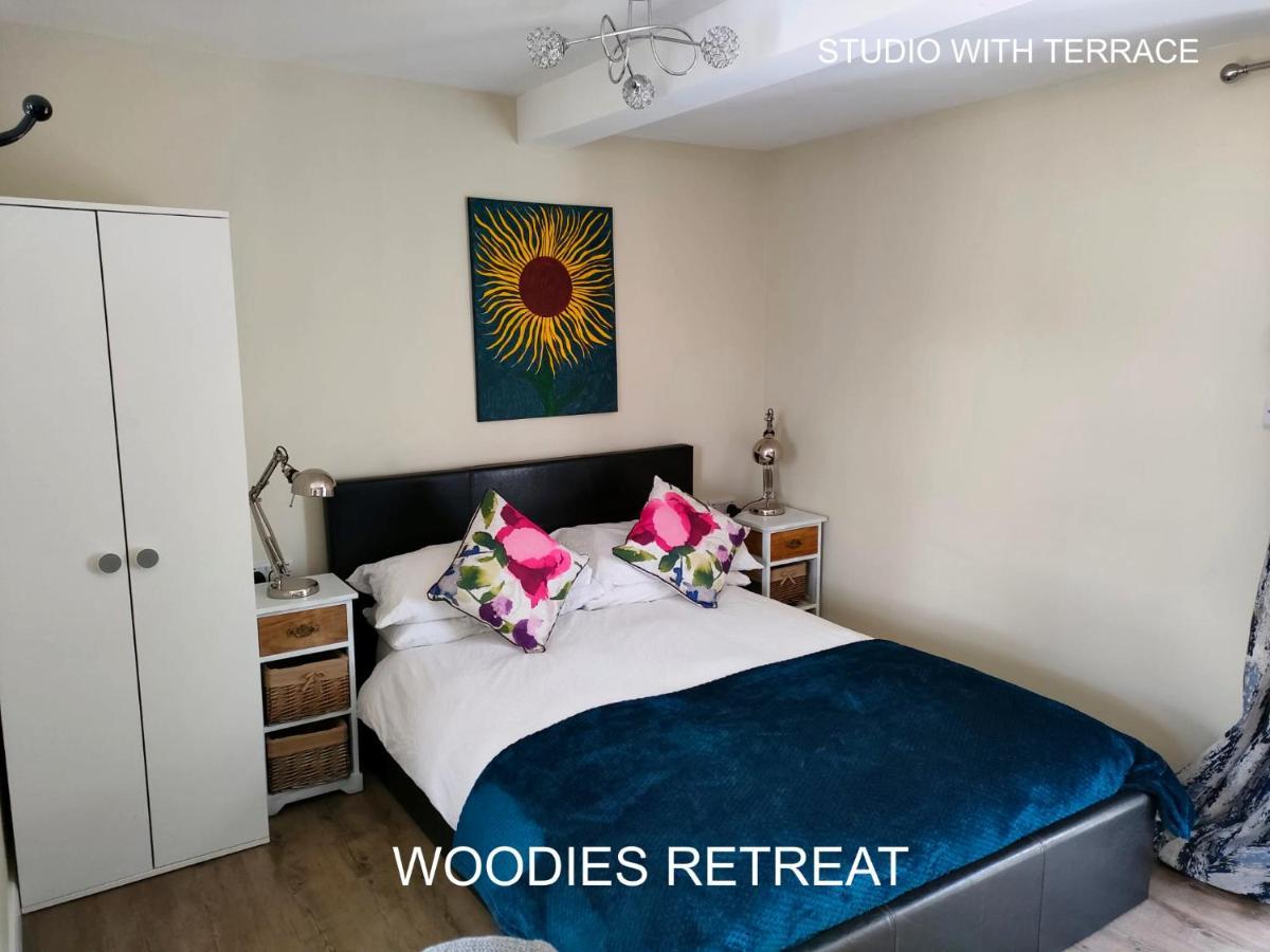 Woodies Peasmarsh Buitenkant foto